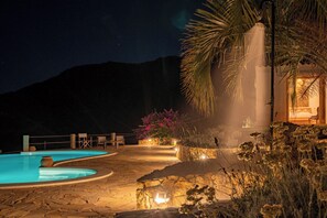 Outdoor pool - THE HIDEOUT Exclusive residence surrounded by nature, near Porto Rotondo (Sardegna)
