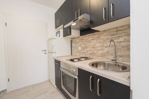 Private kitchen - Balen 1 apartment (Novalja)