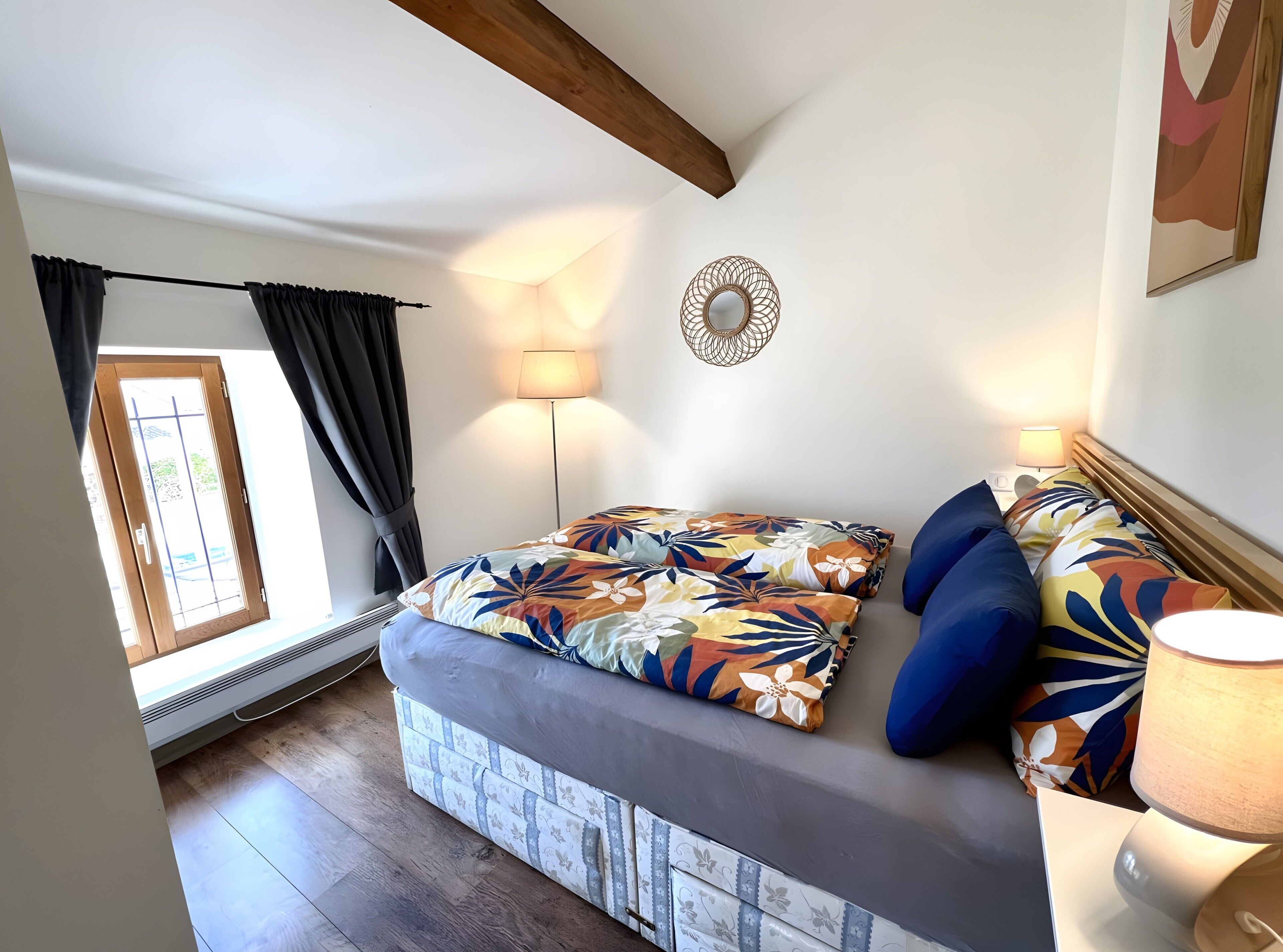 2 slaapkamers, een strijkplank/strijkijzer, wifi, beddengoed