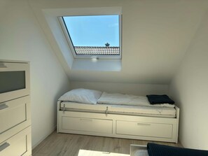 3 bedrooms, individually furnished - Moderne Ferienwohnung mit Sauna & Terrasse (Butjadingen)