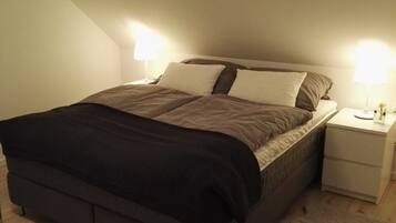 Apartment | 3 bedrooms, individually furnished