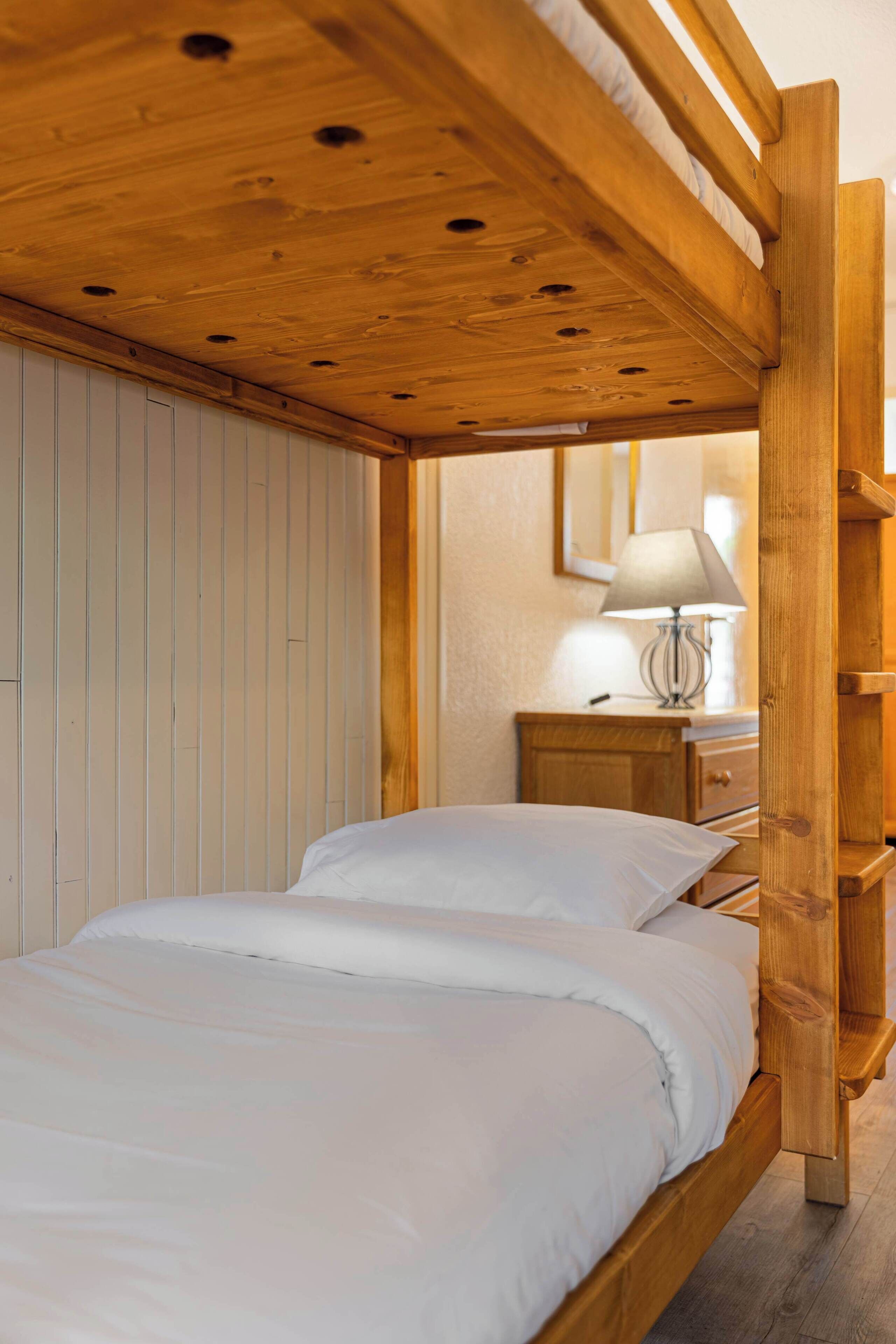 Fer et planche à repasser, Wi-Fi