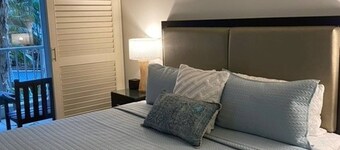 Peppers Palm Cove Luxury