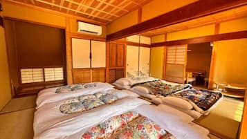 House A - Private Japanese-Style Room (Up to 6 People), Non Smoking | Free WiFi