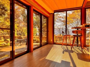 Ferienhaus im japanischen Stil , Nichtraucher (B - Private, Up to 4 People) | Terrasse/Patio