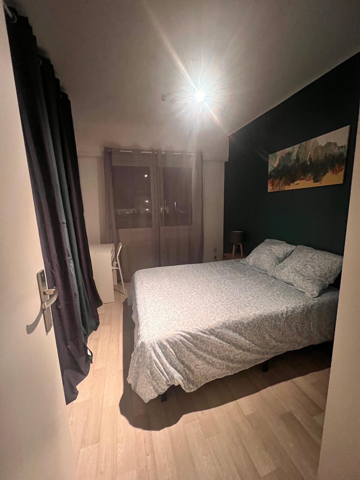 Fer et planche à repasser, Wi-Fi, draps fournis