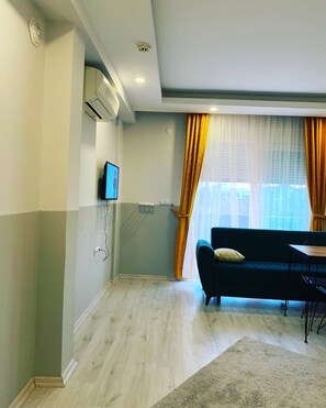 公寓, 陽台 | 免費無線上網