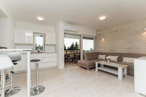 Living area - White Jasmine apartment (Novalja)
