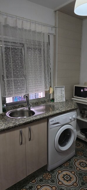 Loft, 2 habitaciones, accesible para personas con discapacidad, balcón | Interior