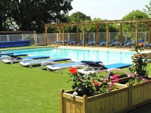 Pool - 29m² Mobile Home with Terrace in Limeuil (Limeuil)