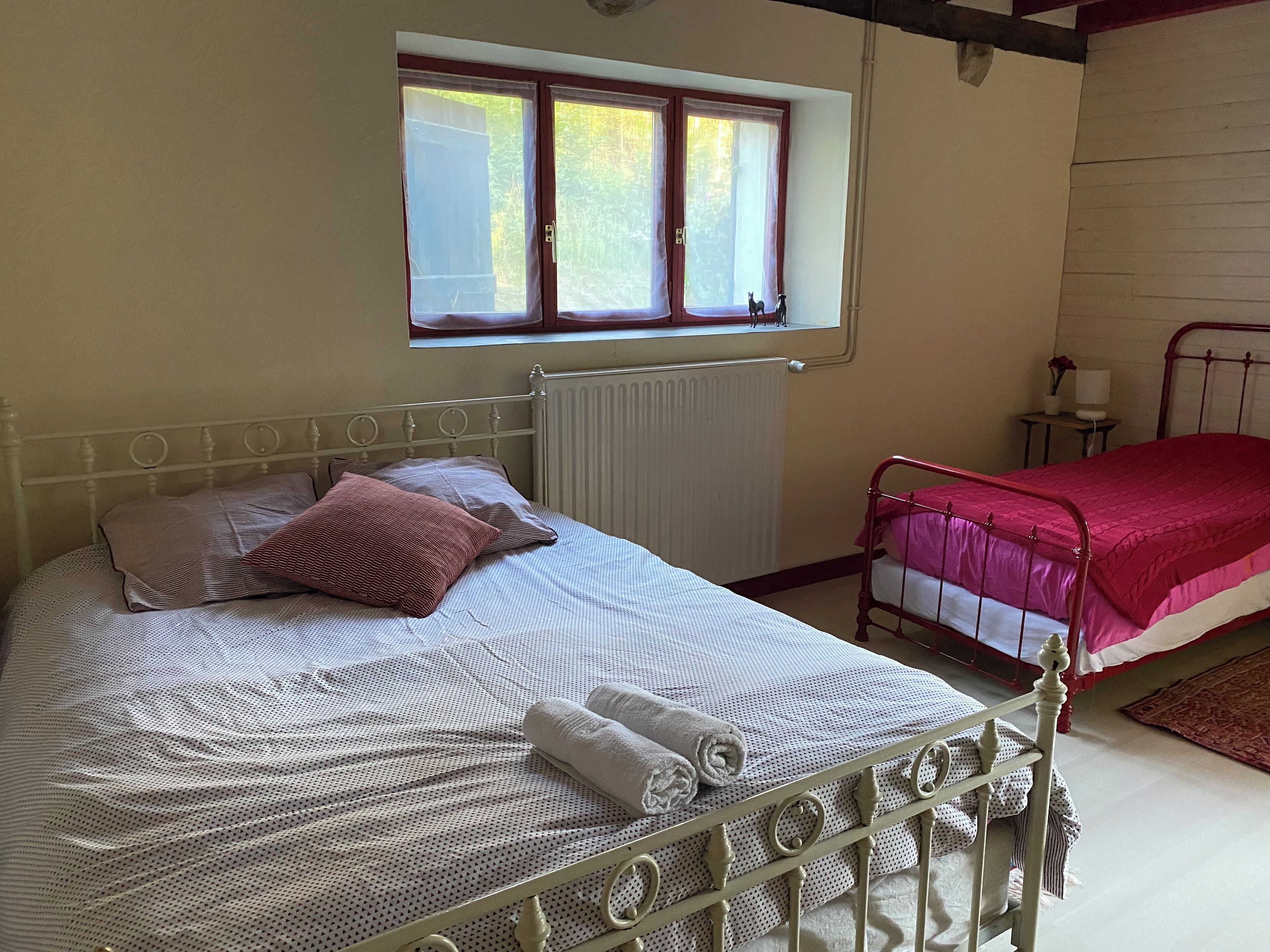 4 chambres, accès Internet, draps fournis