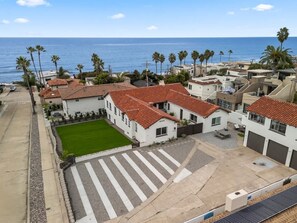 Exterior - La Jolla Studio for 2: Steps From Shore w/ Parking (San Diego)