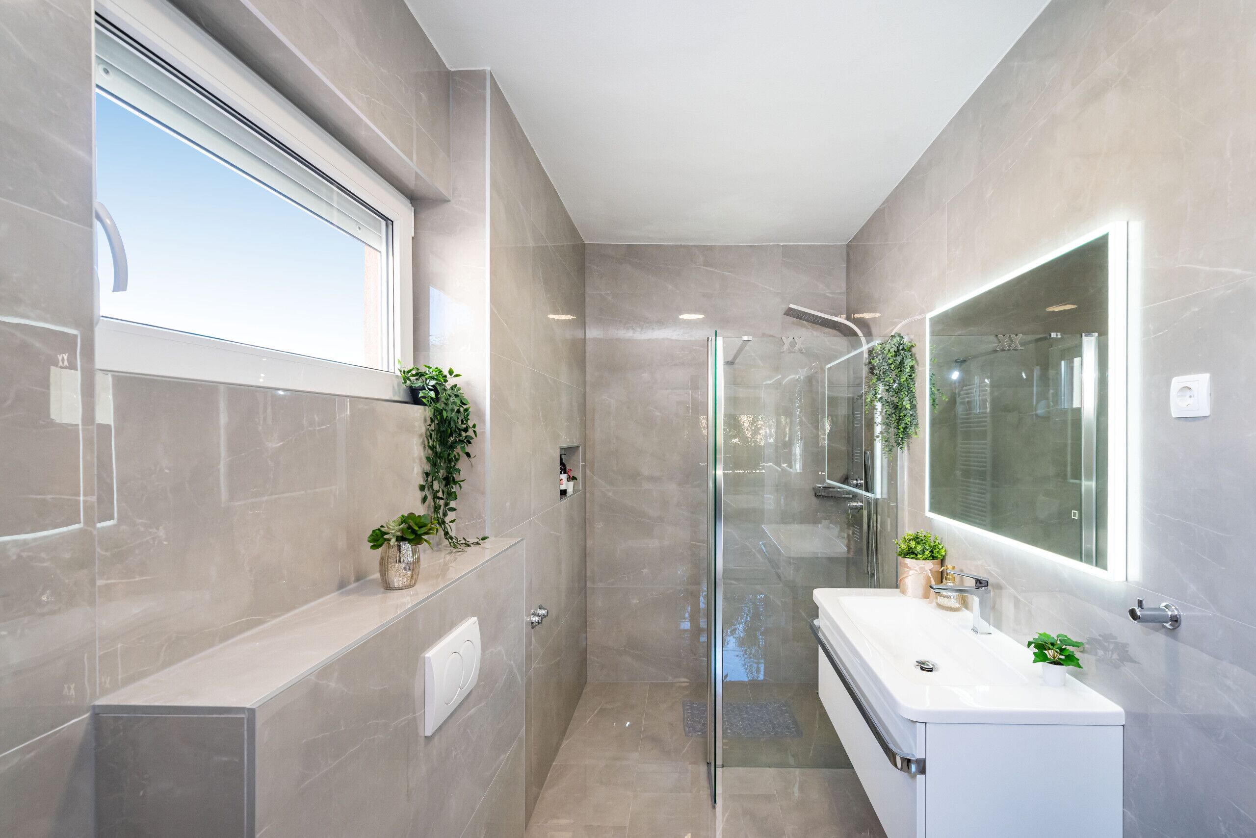 Douche, serviettes fournies