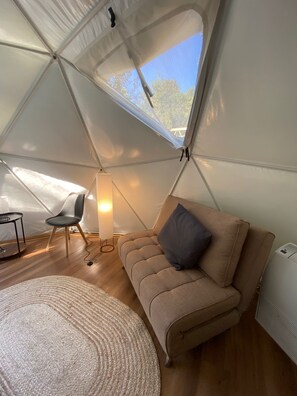 Superior Cabin, Patio, Mountain View | Free WiFi - HuellaBlanca Domos (Manchuria)