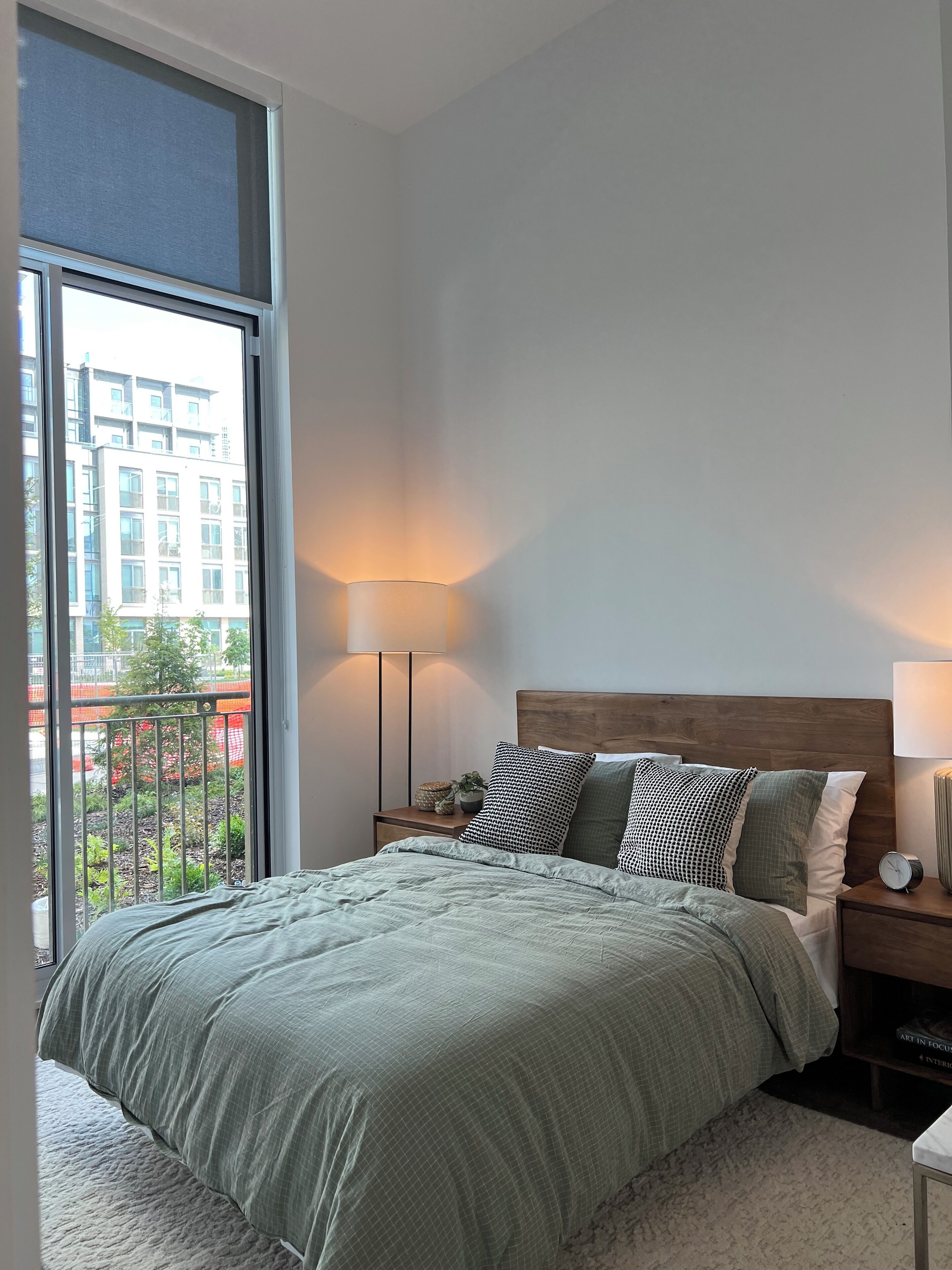 Classic Room | Laptop workspace, free WiFi