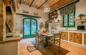 Coffee/tea maker, fridge, microwave, oven - Scappo in Umbria, Il Maraldo (Narni)