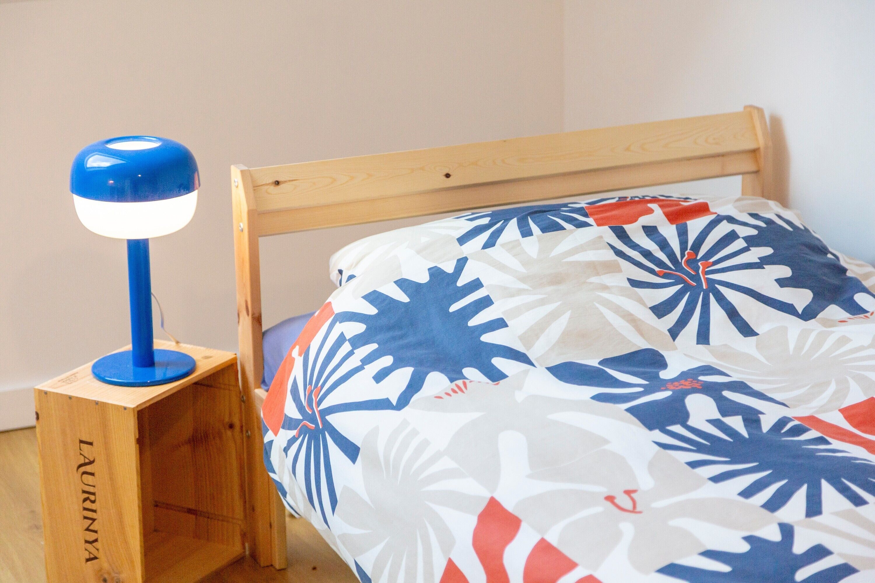 Fer et planche à repasser, Wi-Fi, draps fournis