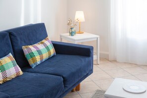 Living area - Holiday Home in Lesconil Near the Sea, Port, and Shops (Lesconil)