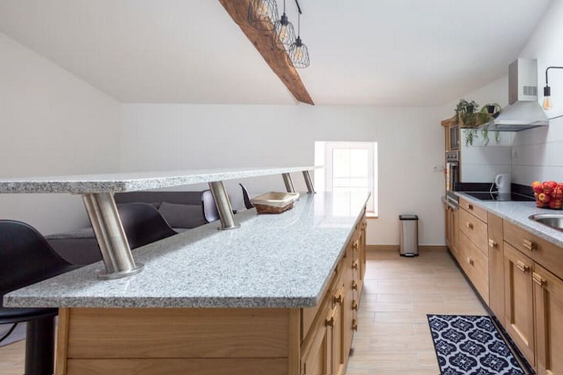 Mikroaaltouuni, uuni, liesi, astianpesukone