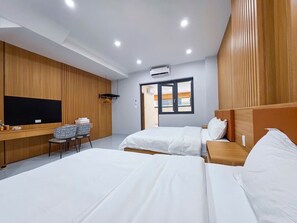 스탠다드 더블룸 또는 트윈룸, 발코니, 마당 전망