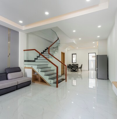 SINGAPORE 2 VILLA HOTEL