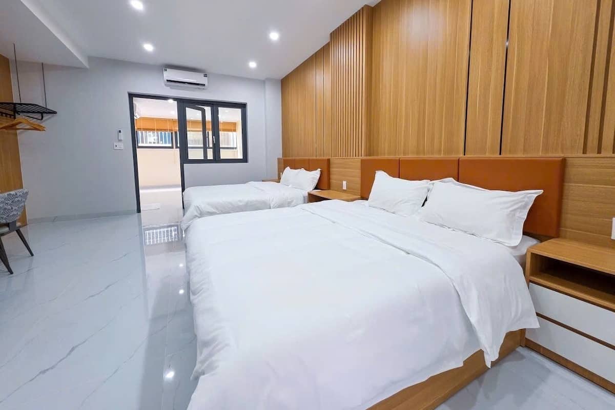 Standard Double or Twin Room, Balcony, Courtyard View