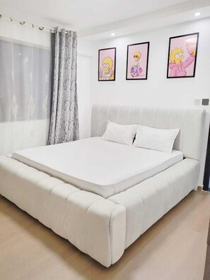 بديكور�ات فريدة لكل غرفة وطراز فريد لكل وحدة ومساحة عمل للكمبيوتر المحمول