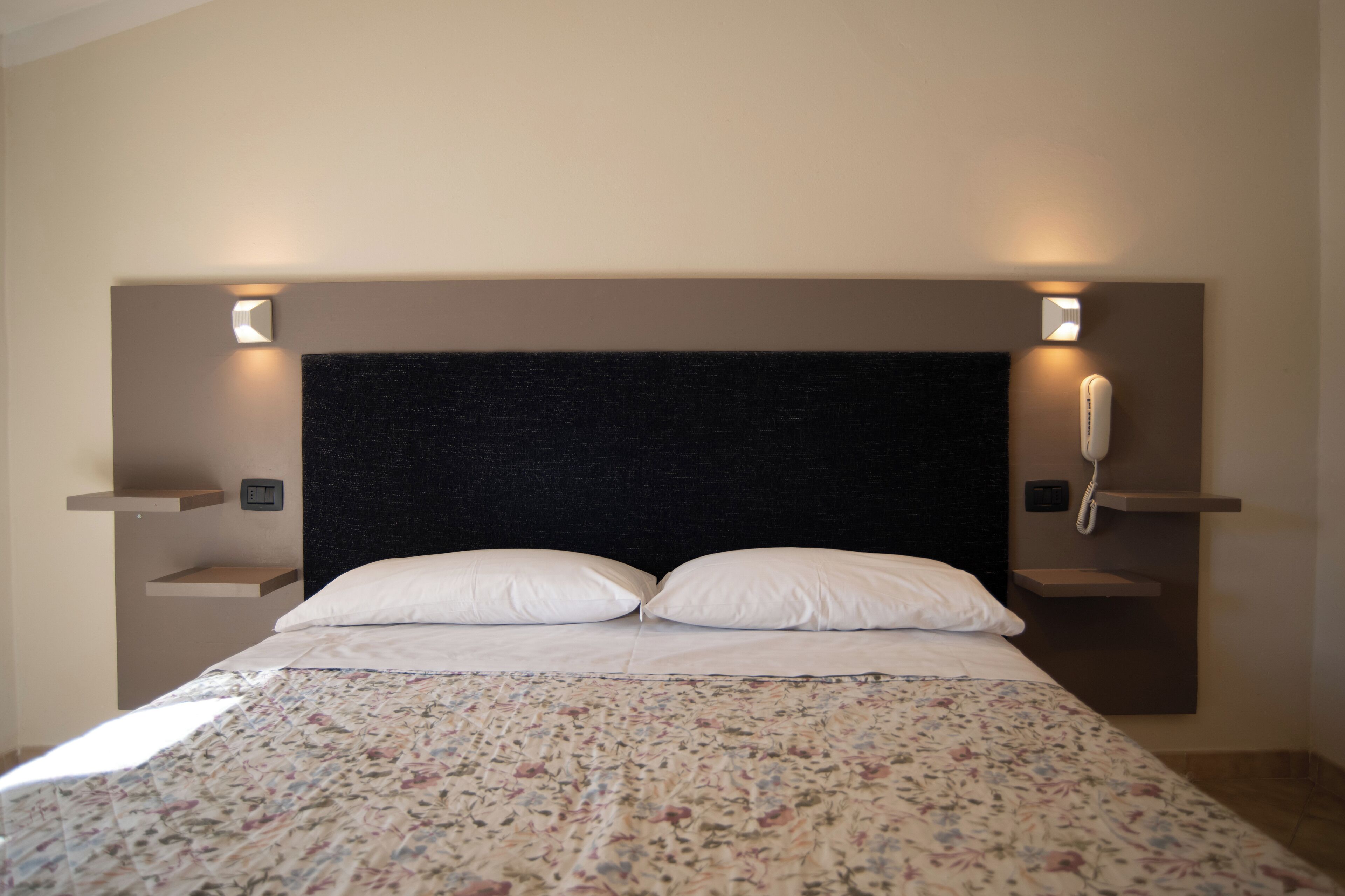 Free WiFi, wheelchair access