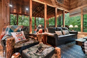 Interior - Peaceful Cabin w/Hot Tub*Fireplace*Games*Quiet! (Sevierville)