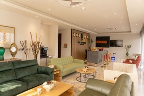 Reception - BON Hotel Five Seasons Palm Resort (Prampram)