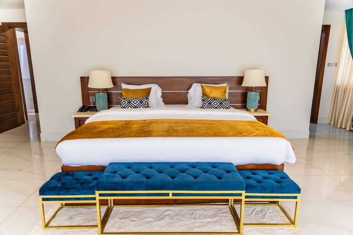 Presidential Suite, Ocean View | In-room safe, iron/ironing board, free WiFi