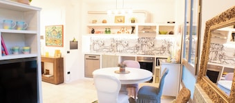 Conti & Moroni House 
