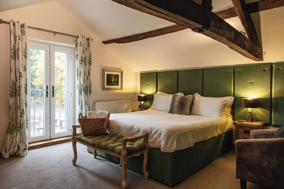 Deluxe-Doppel- oder -Zweibettzimmer