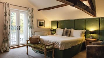 Deluxe Double or Twin Room | Iron/ironing board, free WiFi