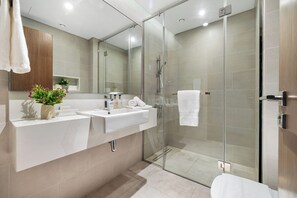 Bathroom - 2BR M Huge Terrace Direct Canal Access (Dubai)