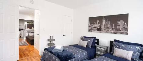 Iron/ironing board, WiFi, bed sheets