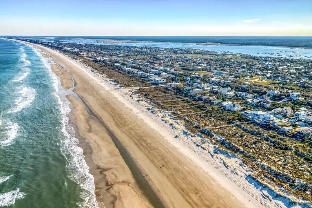 Beach nearby, beach towels