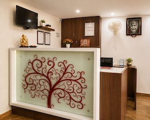 Reception - Hotel Kuber (Rajkot)