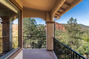 Property grounds - Cozy & Charmful Sedona Escape (Sedona)
