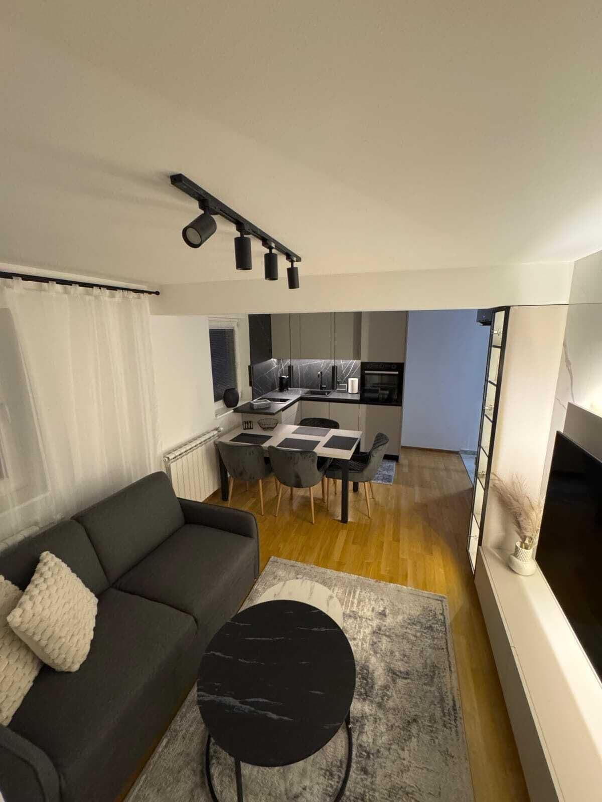 Televisión LED 55 pulgadas con canales de televisión por cable