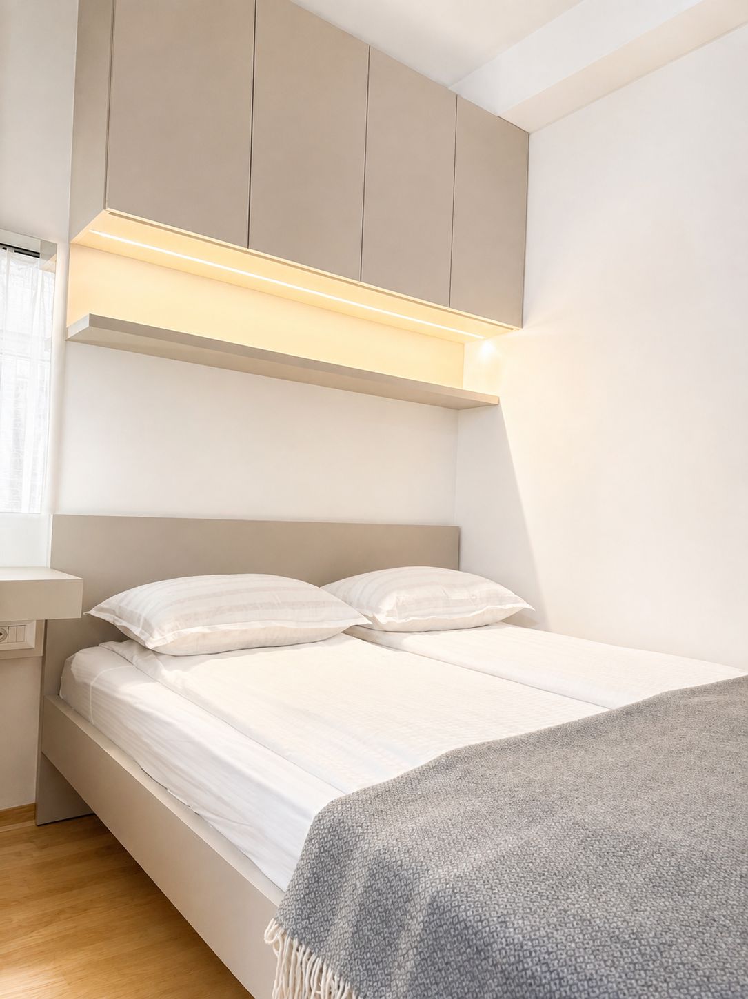 Apartamento de lujo, balcón, vistas al jardín | Cortinas opacas y sistema de insonorización