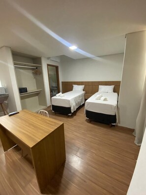 Laptop workspace, free WiFi