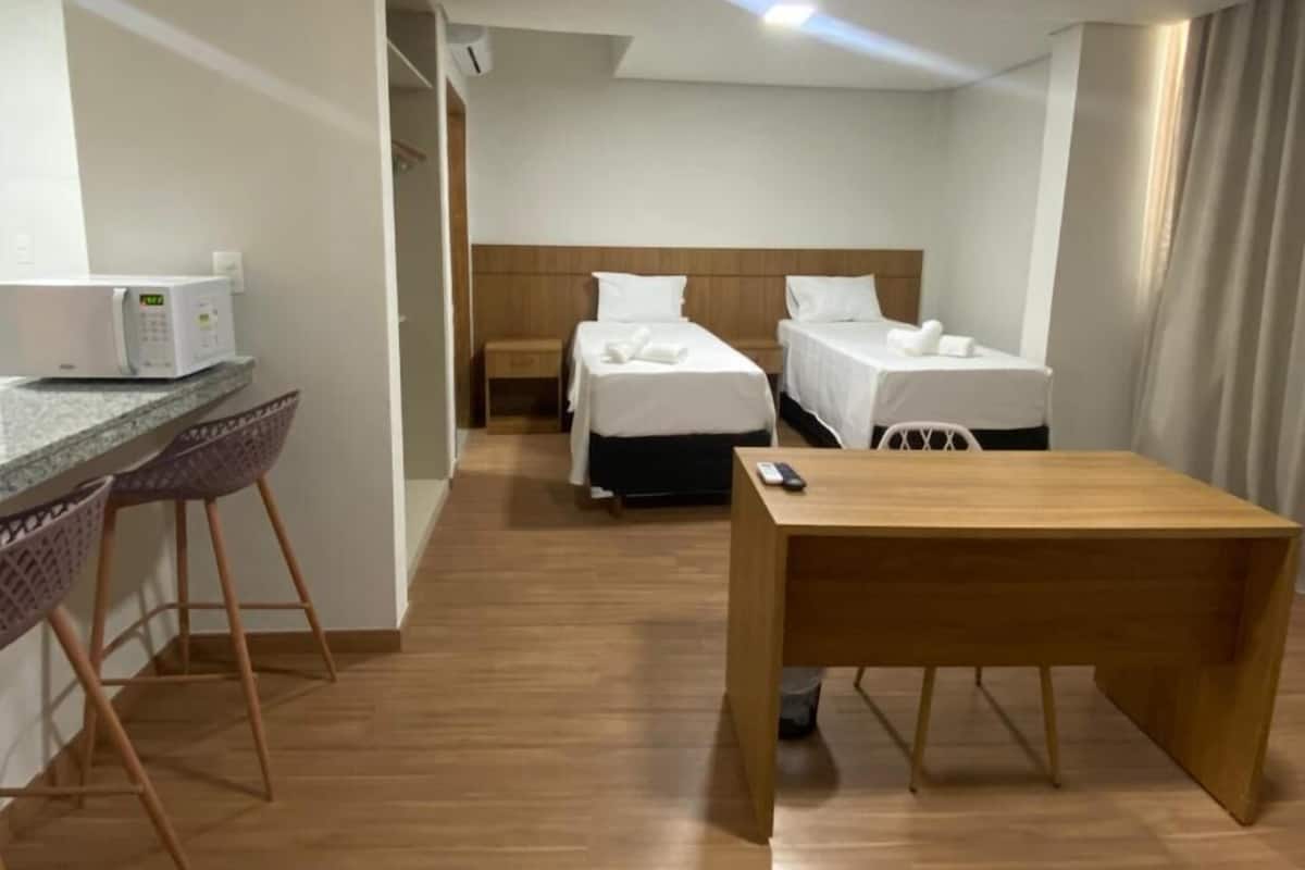 Espace de travail pour ordinateur portable, Wi-Fi gratuit