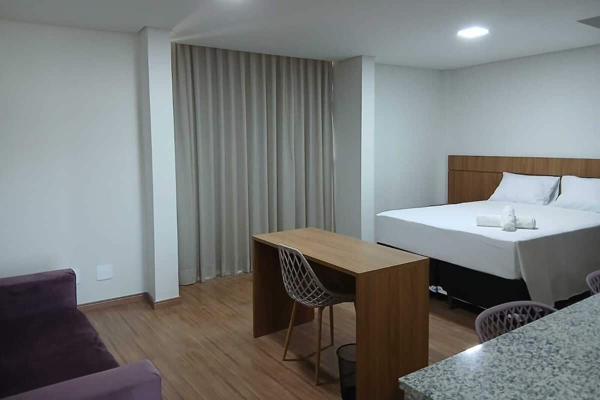 Superior Double Room | Laptop workspace, free WiFi