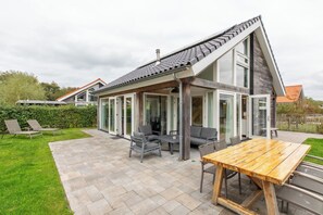 Ulkoruokailutilat