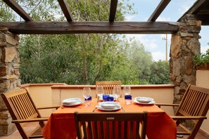 House - Casa Girgolu by Wonderful Italy (San Teodoro)
