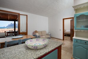 Apartment | 3 bedrooms - Casa del Gelsomino by Wonderful Italy (Loiri Porto San Paolo)