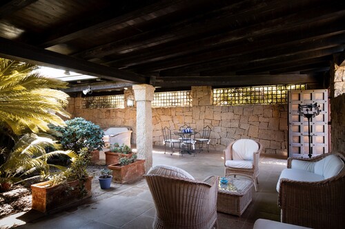 Villa Ippocampo by Wonderful Italy