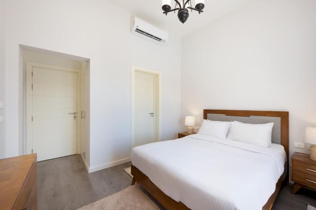 Villa superior, 4 habitaciones, alberca privada, vista al lago | Ropa de cama de alta calidad y tabla de planchar con plancha 