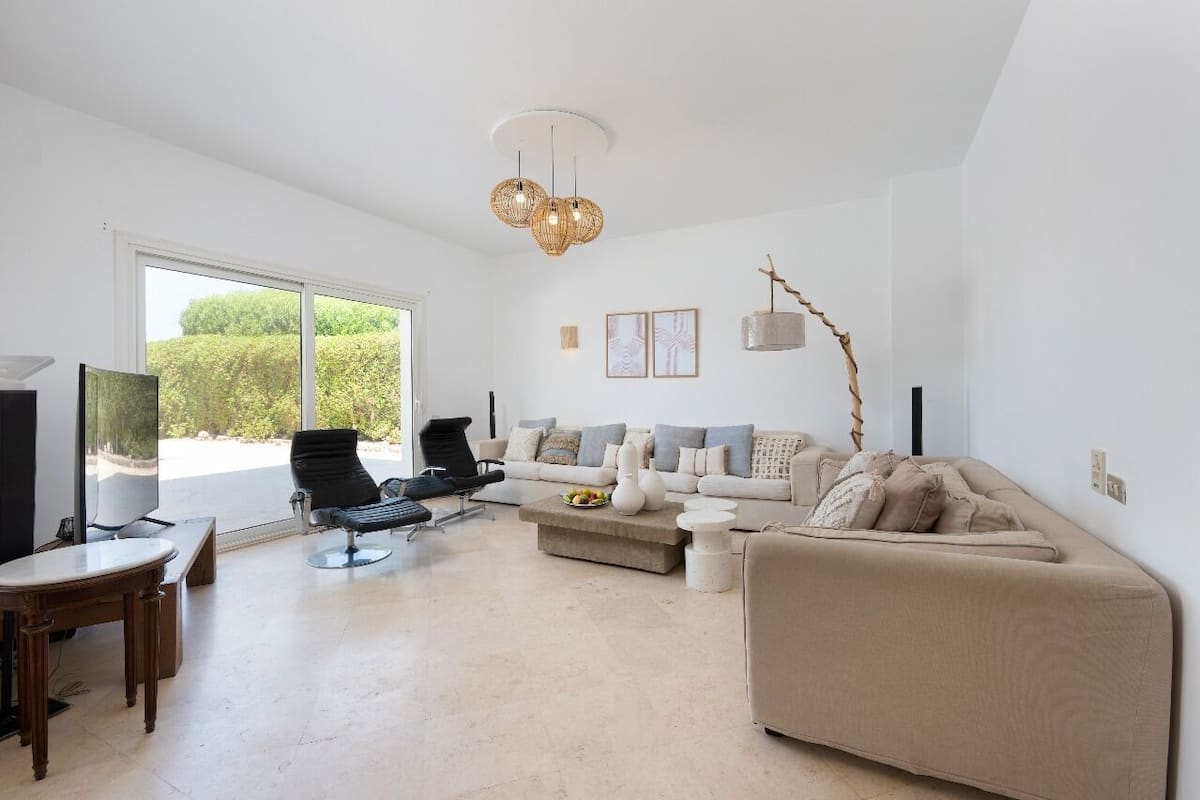 Superior Villa, Pool View